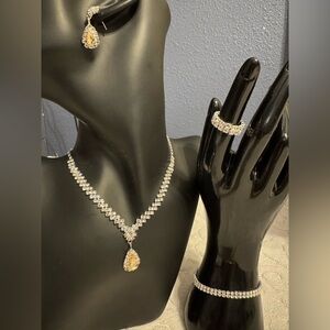 New Sparkly Champagne Rhinestone Glam Party Set Bridesmaid Jewelry